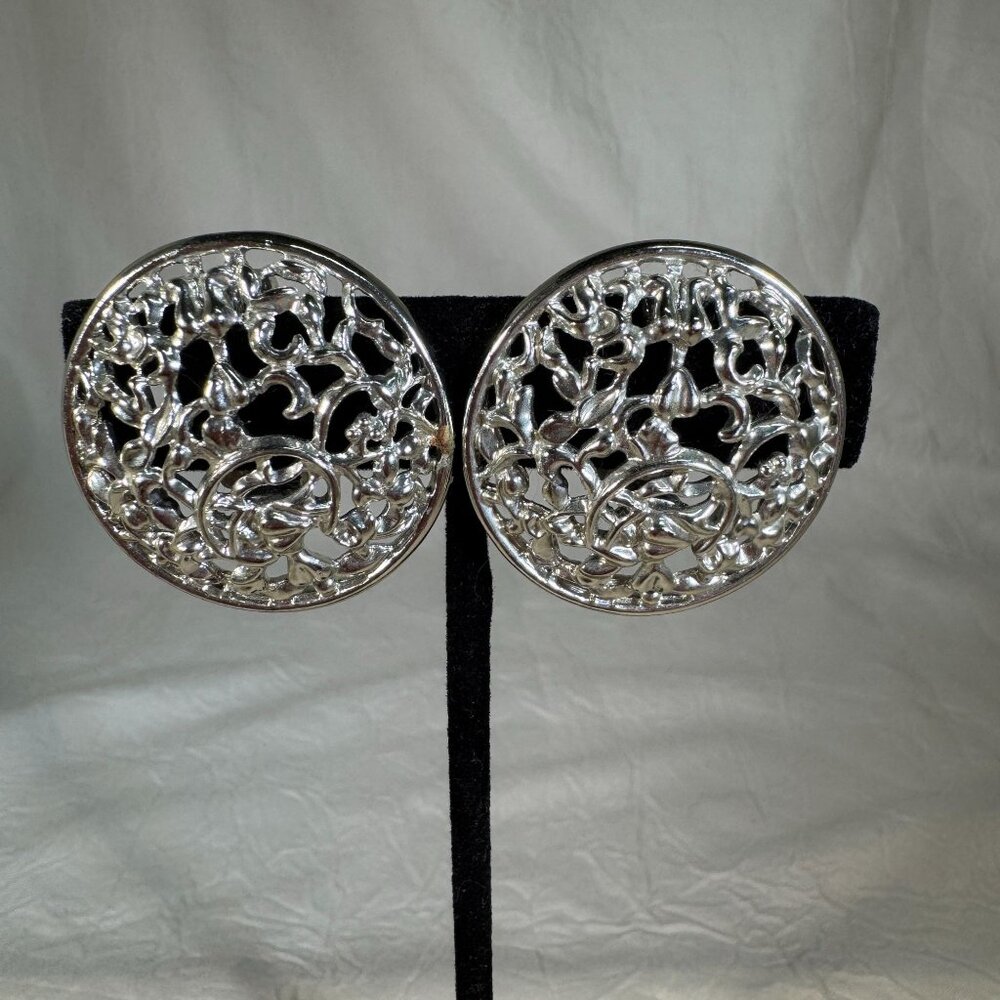 Vintage Silver-Tone Filigree Round Clip-On Earrings